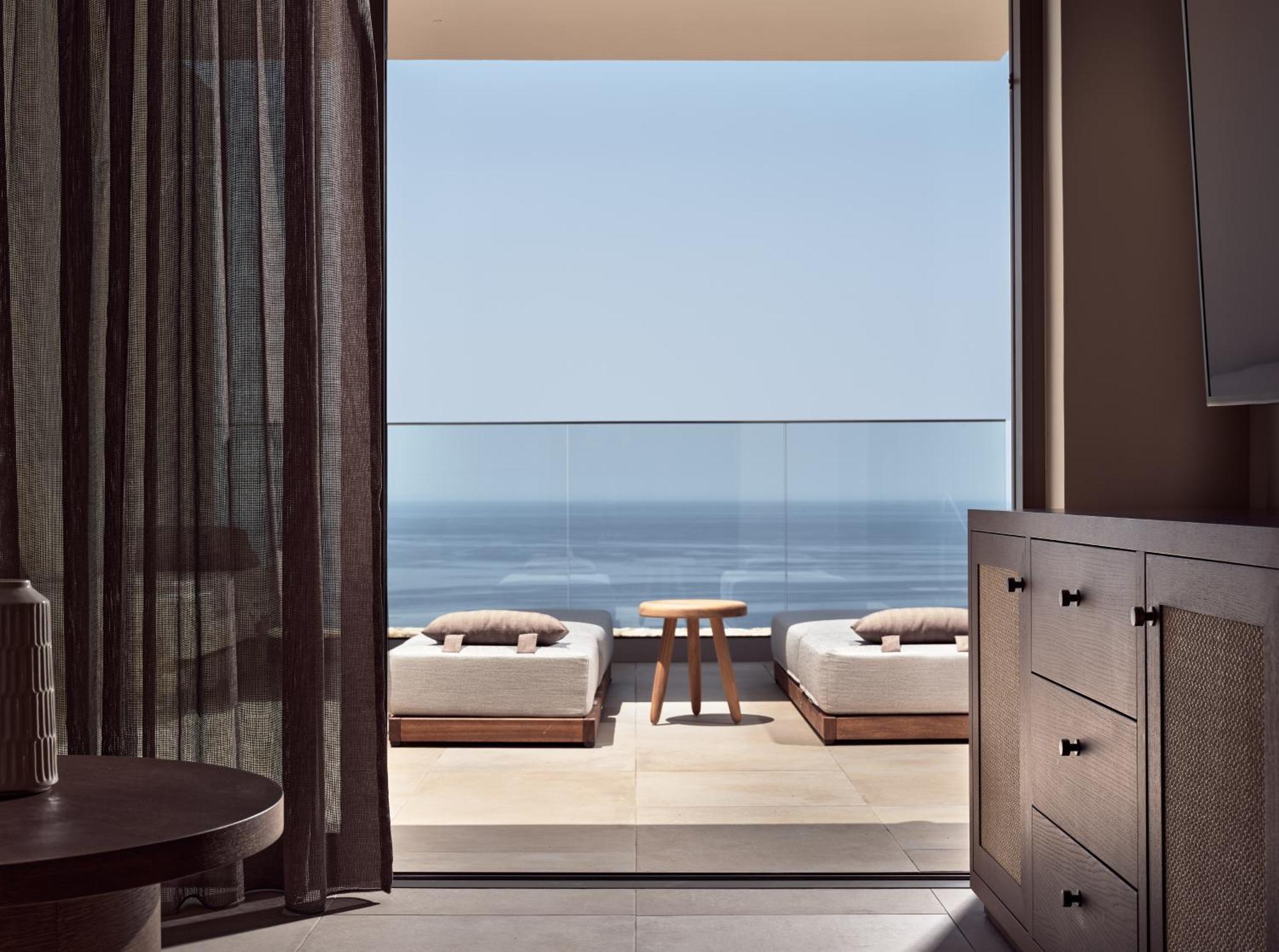 The Royal Senses & Crete, Curio Collection By Hilton Resort Pánormos