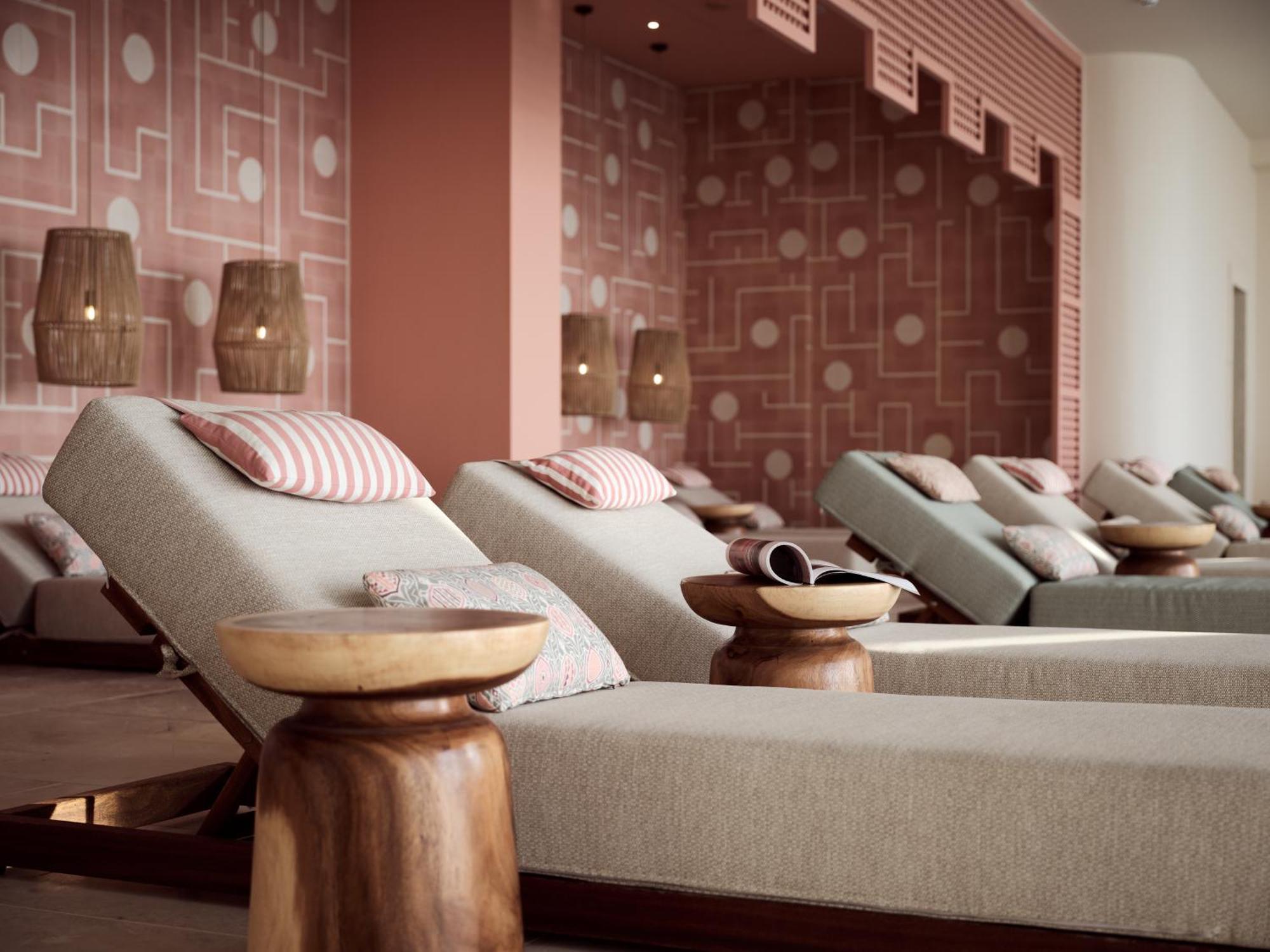 The Royal Senses & Crete, Curio Collection By Hilton Resort Pánormos