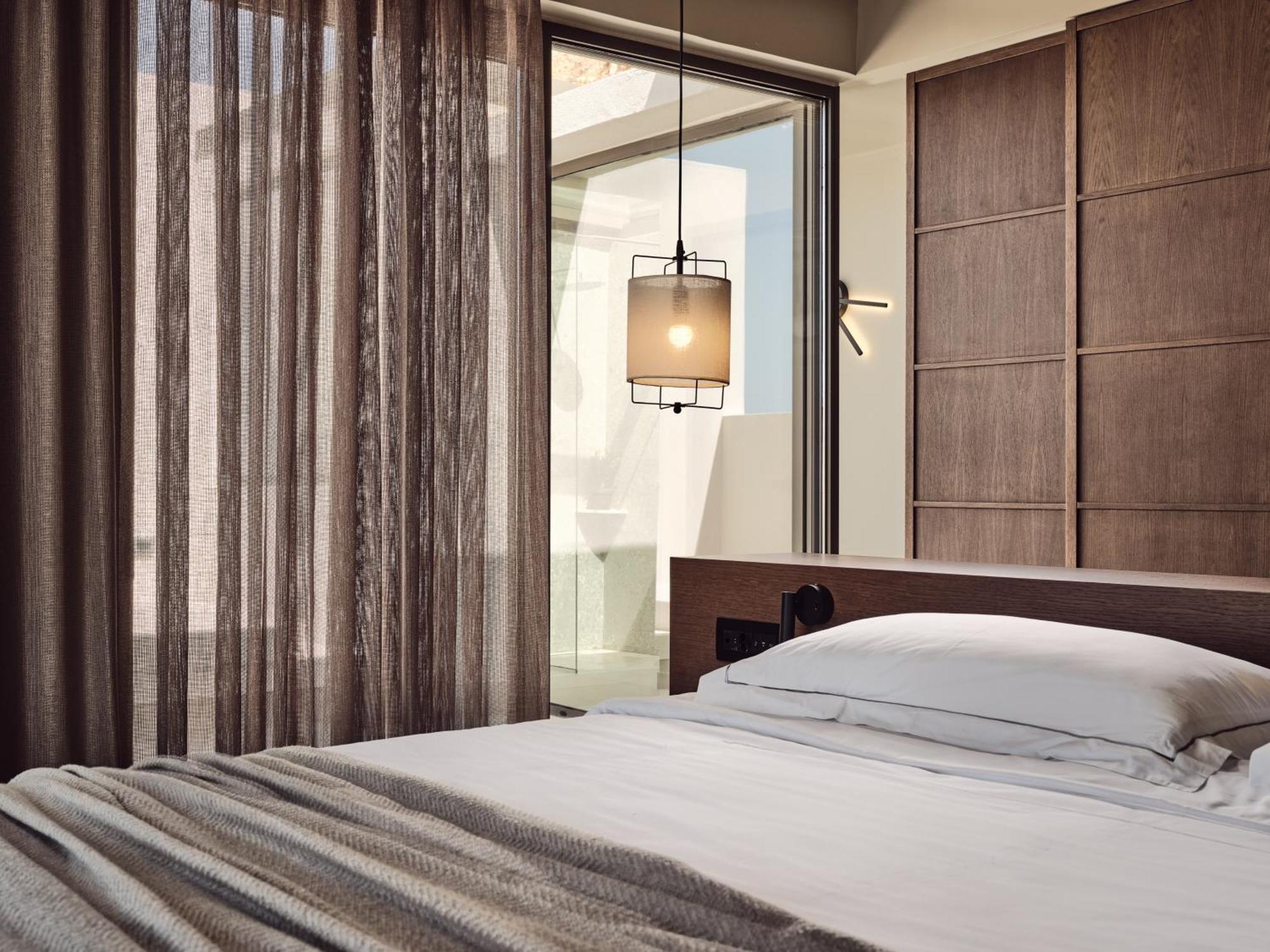 The Royal Senses & Crete, Curio Collection By Hilton Pánormos