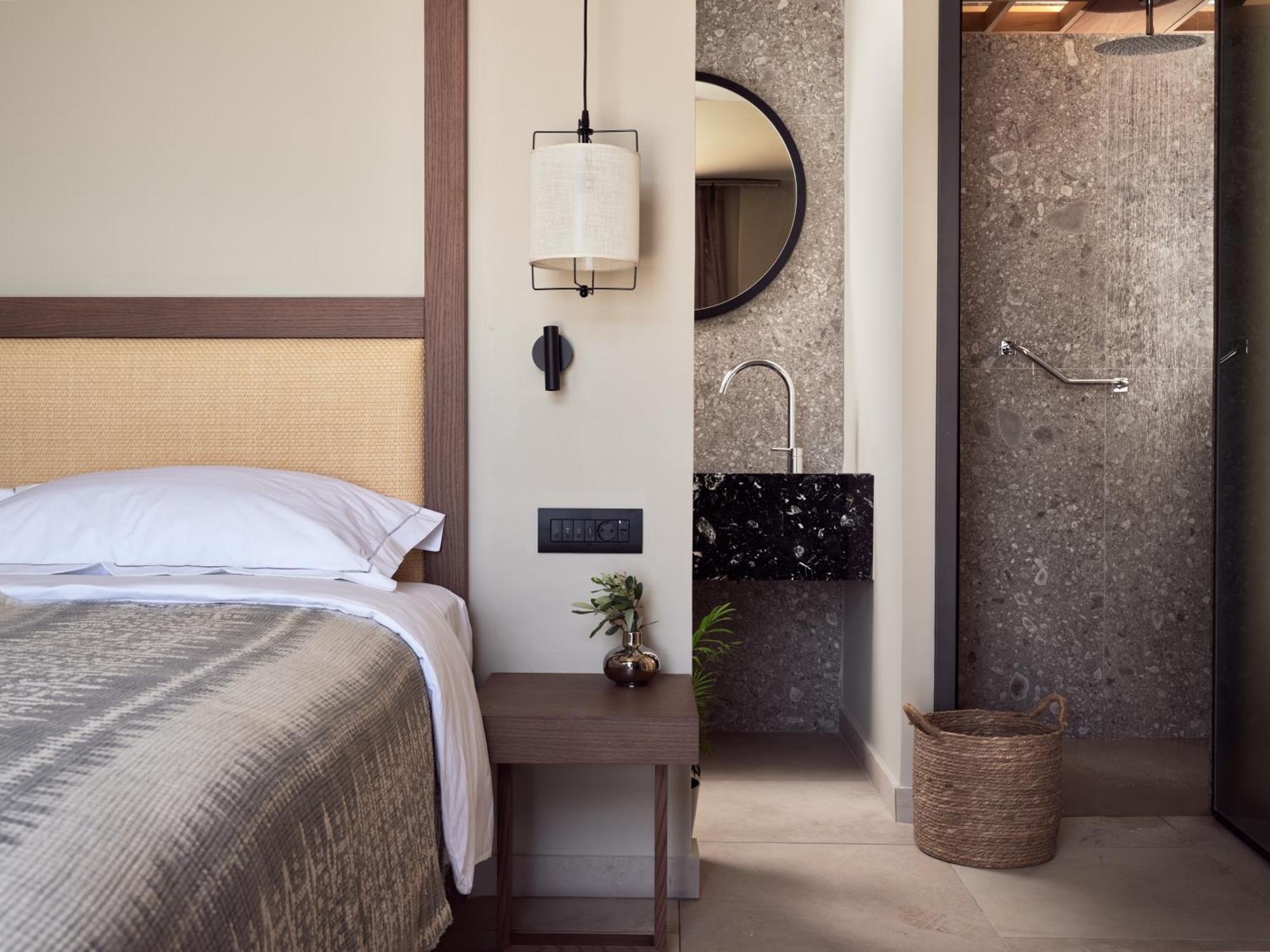 The Royal Senses & Crete, Curio Collection By Hilton Resort Pánormos